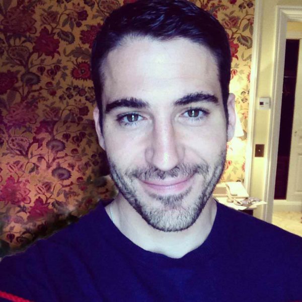 miguel ángel silvestre cara niño bueno